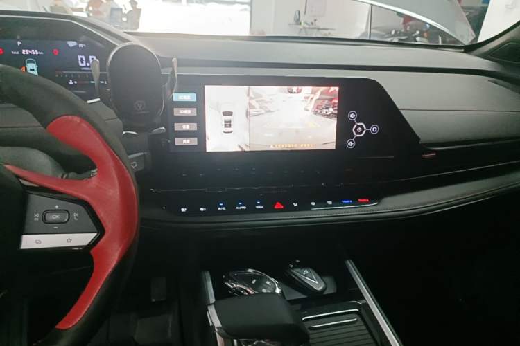 Used CHANGAN CS55PLUS 2024 3rd Generation 1.5T DCT Excellence Model Audio And AC Panel