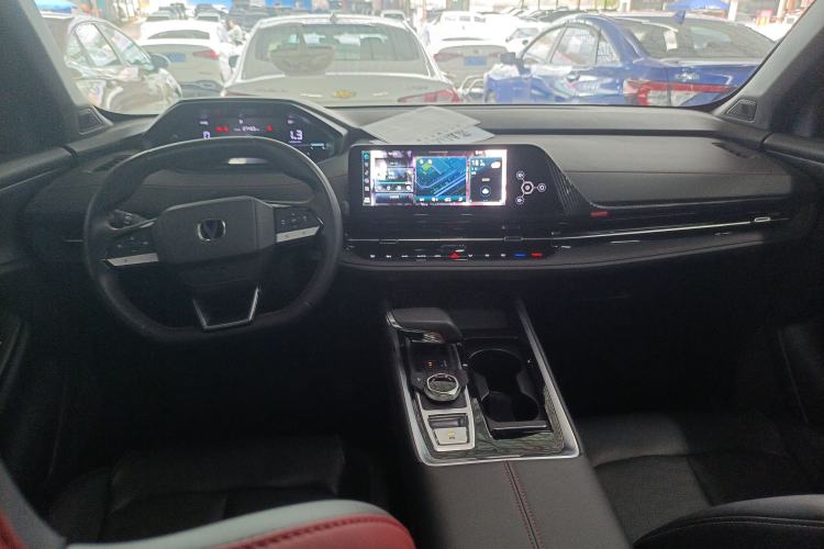Used CHANGAN CS55PLUS 2024 3rd Generation 1.5T DCT Light-Year Edition Center Console