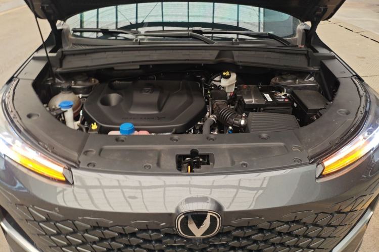Used CHANGAN CS55PLUS 2024 3rd Generation 1.5T DCT Prestige Model Engine Bay