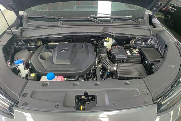 Used CHANGAN CS55PLUS 2024 3rd Generation 1.5T DCT Excellence Model Engine Bay