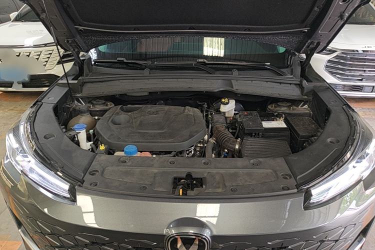 Used CHANGAN CS55PLUS 2024 3rd Generation 1.5T DCT Prestige Model Engine Bay