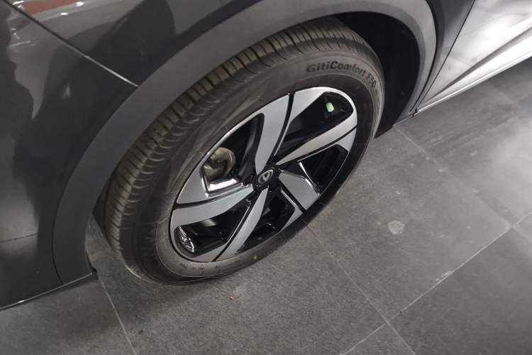 Used CHANGAN CS55PLUS 2024 3rd Generation 1.5T DCT Excellence Model Exterior 4