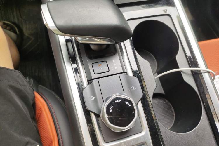 Used CHANGAN CS55PLUS 2024 3rd Generation 1.5T DCT Excellence Model Gear Lever