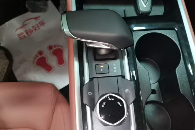 Used CHANGAN CS55PLUS 2024 3rd Generation 1.5T DCT Excellence Model Gear Lever