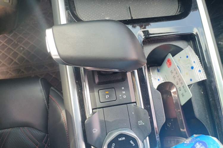Used CHANGAN CS55PLUS 2024 3rd Generation 1.5T DCT Prestige Model Gear Lever