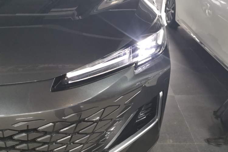 Used CHANGAN CS55PLUS 2024 3rd Generation 1.5T DCT Excellence Model Left Front Headlight