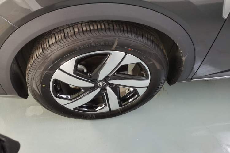 Used CHANGAN CS55PLUS 2024 3rd Generation 1.5T DCT Excellence Model Left Front Wheel Hub