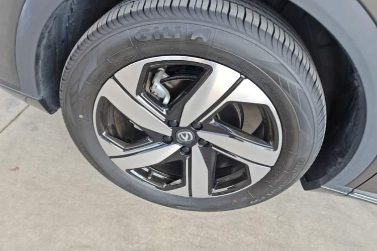 Used CHANGAN CS55PLUS 2024 3rd Generation 1.5T DCT Excellence Model Left Front Wheel Hub