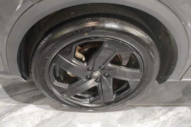 Used CHANGAN CS55PLUS 2024 3rd Generation 1.5T DCT Excellence Model Left Front Wheel Hub
