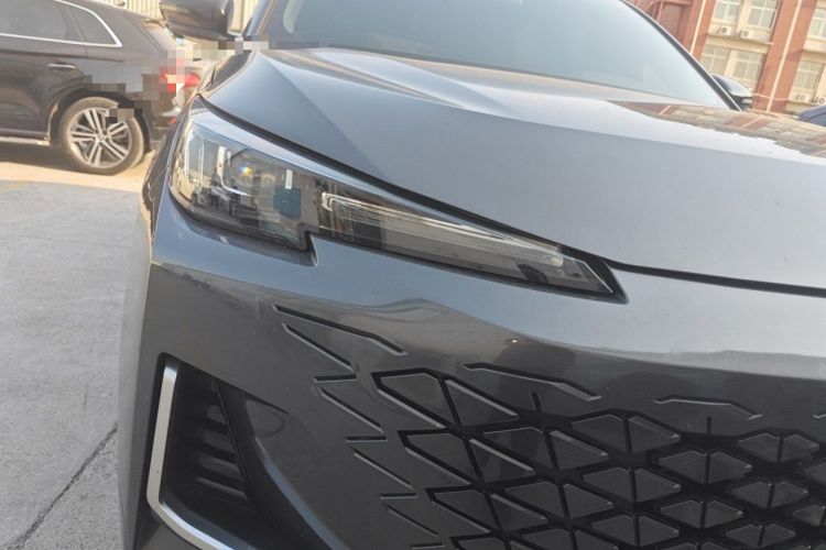 Used CHANGAN CS55PLUS 2024 3rd Generation 1.5T DCT Light-Year Edition Right Front Headlight