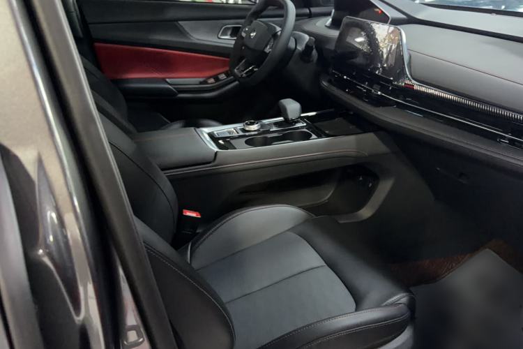 Used CHANGAN CS55PLUS 2024 3rd Generation 1.5T DCT Excellence Model Right Front Seat