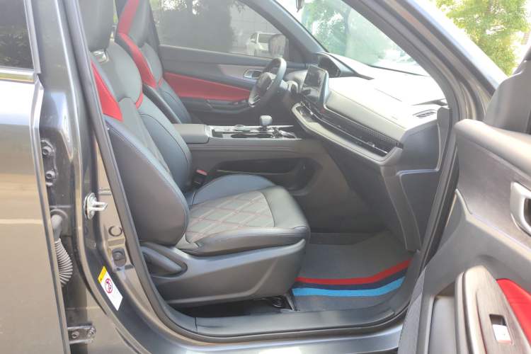 Used CHANGAN CS55PLUS 2024 3rd Generation 1.5T DCT Prestige Model Right Front Seat