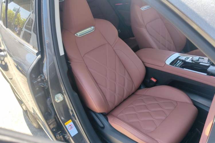 Used CHANGAN CS55PLUS 2024 3rd Generation 1.5T DCT Prestige Model Right Front Seat