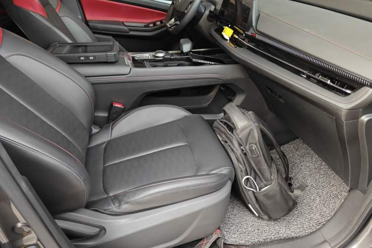 Used CHANGAN CS55PLUS 2024 3rd Generation 1.5T DCT Light-Year Edition Right Front Seat
