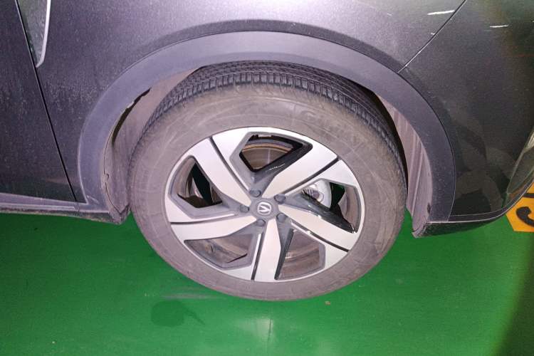 Used CHANGAN CS55PLUS 2024 3rd Generation 1.5T DCT Prestige Model Right Front Wheel Hub