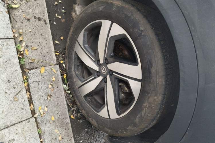 Used CHANGAN CS55PLUS 2024 3rd Generation 1.5T DCT Prestige Model Right Front Wheel Hub