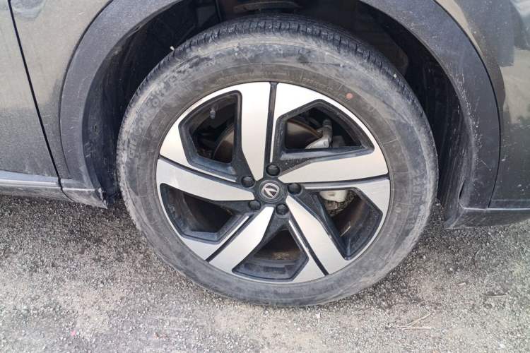 Used CHANGAN CS55PLUS 2024 3rd Generation 1.5T DCT Prestige Model Right Front Wheel Hub