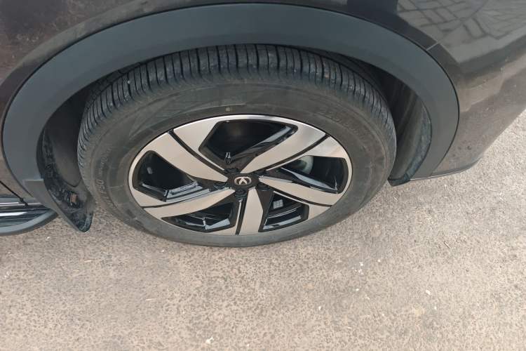 Used CHANGAN CS55PLUS 2024 3rd Generation 1.5T DCT Prestige Model Right Front Wheel Hub