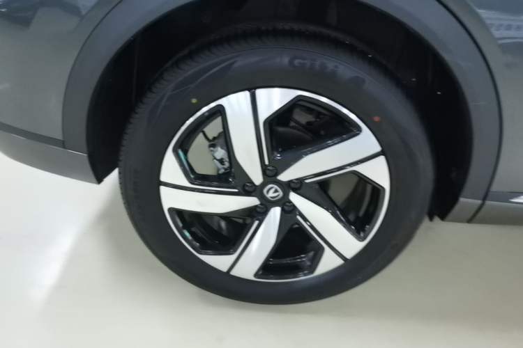 Used CHANGAN CS55PLUS 2024 3rd Generation 1.5T DCT Excellence Model Right Rear Wheel Hub