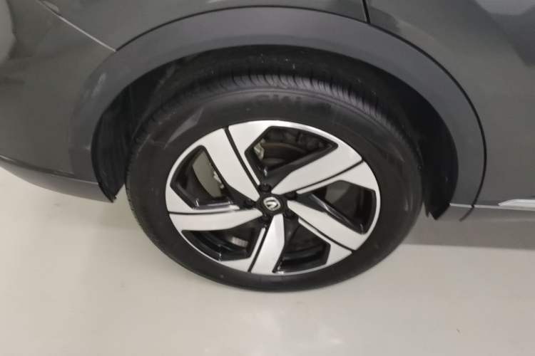 Used CHANGAN CS55PLUS 2024 3rd Generation 1.5T DCT Prestige Model Right Rear Wheel Hub