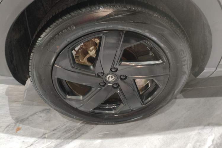 Used CHANGAN CS55PLUS 2024 3rd Generation 1.5T DCT Excellence Model Right Rear Wheel Hub