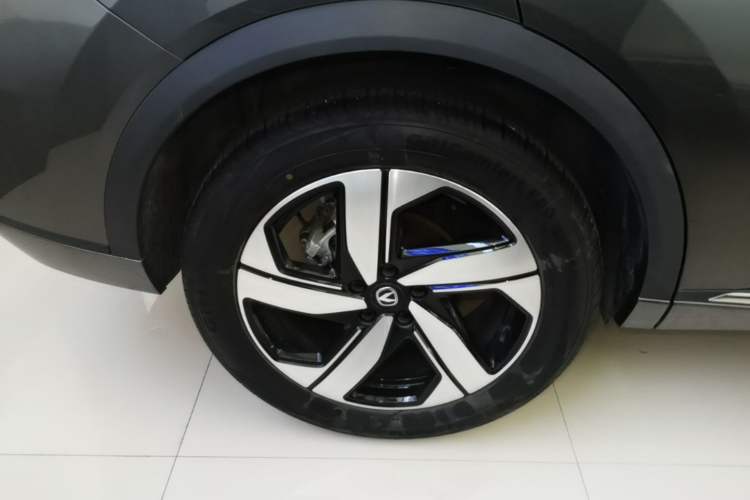 Used CHANGAN CS55PLUS 2024 3rd Generation 1.5T DCT Excellence Model Right Rear Wheel Hub
