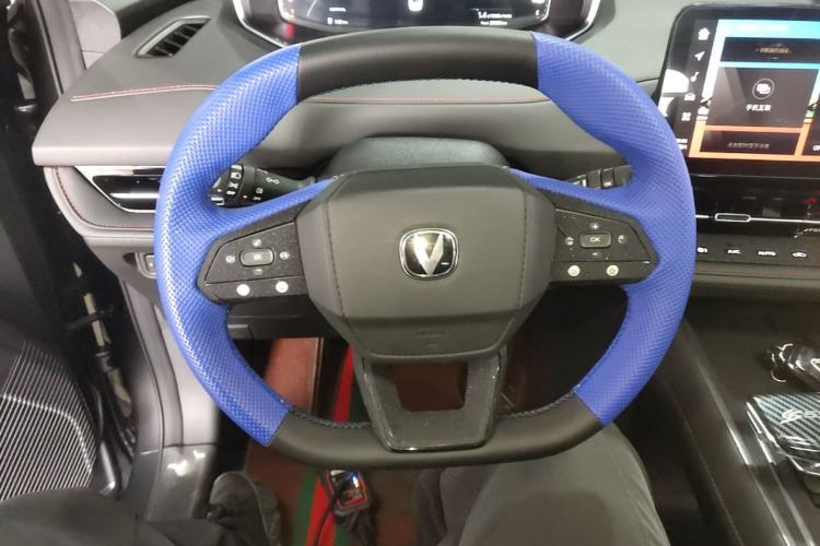 Used CHANGAN CS55PLUS 2024 3rd Generation 1.5T DCT Prestige Model Steering Wheel