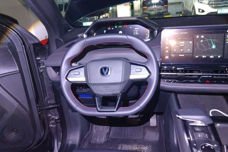 Used CHANGAN CS55PLUS 2024 3rd Generation 1.5T DCT Prestige Model Steering Wheel