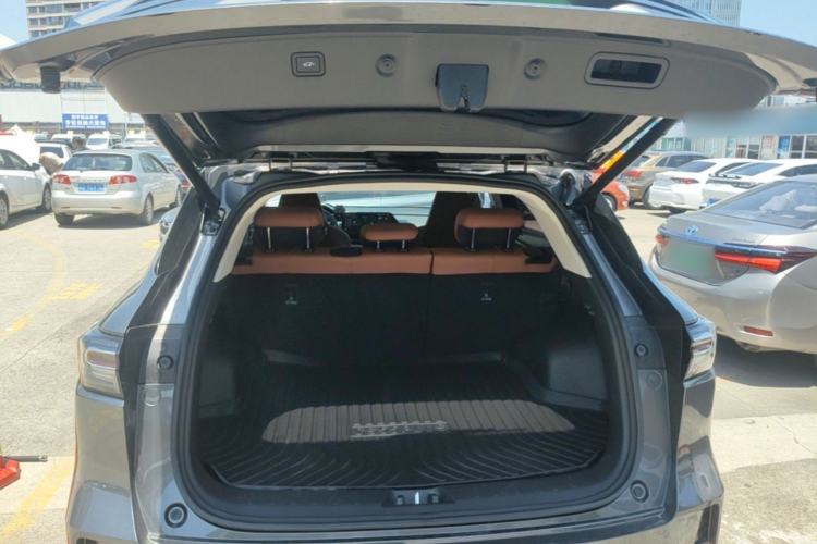 Used CHANGAN CS55PLUS 2024 3rd Generation 1.5T DCT Prestige Model Trunk