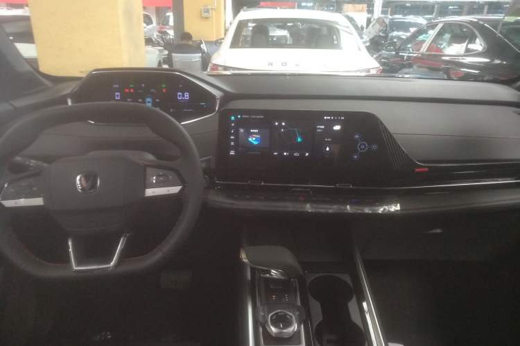 Used CHANGAN CS55PLUS 2024 3rd Generation 1.5T DCT Excellence Model Audio And AC Panel