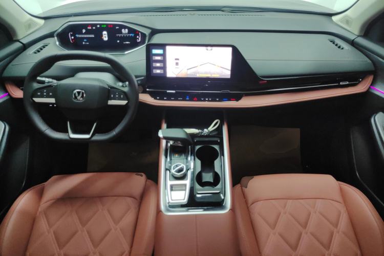 Used CHANGAN CS55PLUS 2024 3rd Generation 1.5T DCT Prestige Model Center Console