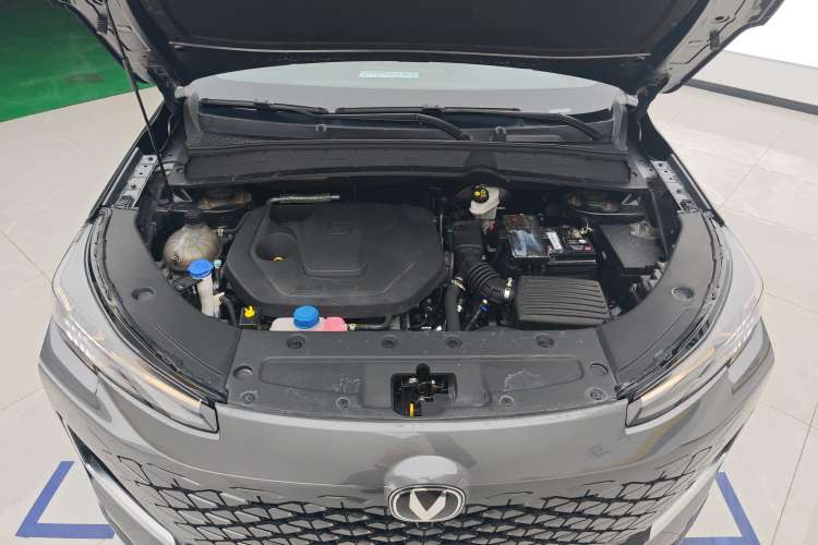 Used CHANGAN CS55PLUS 2024 3rd Generation 1.5T DCT Prestige Model Engine Bay