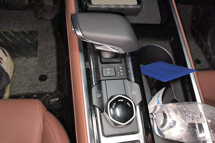 Used CHANGAN CS55PLUS 2024 3rd Generation 1.5T DCT Prestige Model Gear Lever