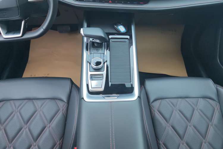 Used CHANGAN CS55PLUS 2024 3rd Generation 1.5T DCT Prestige Model Gear Lever