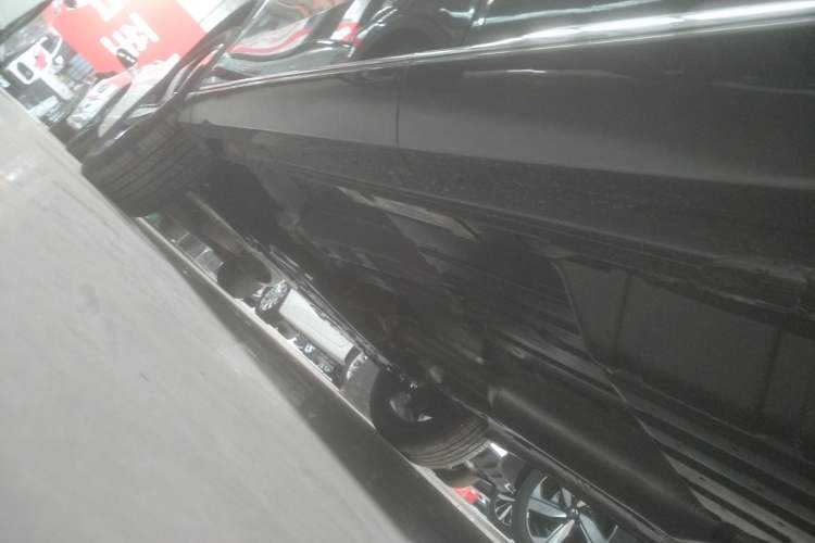 Used CHANGAN CS55PLUS 2024 3rd Generation 1.5T DCT Excellence Model Left Side Sill