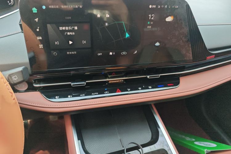 Used CHANGAN CS55PLUS 2024 3rd Generation 1.5T DCT Prestige Model Audio And AC Panel