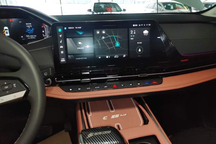 Used CHANGAN CS55PLUS 2024 3rd Generation 1.5T DCT Prestige Model Audio And AC Panel