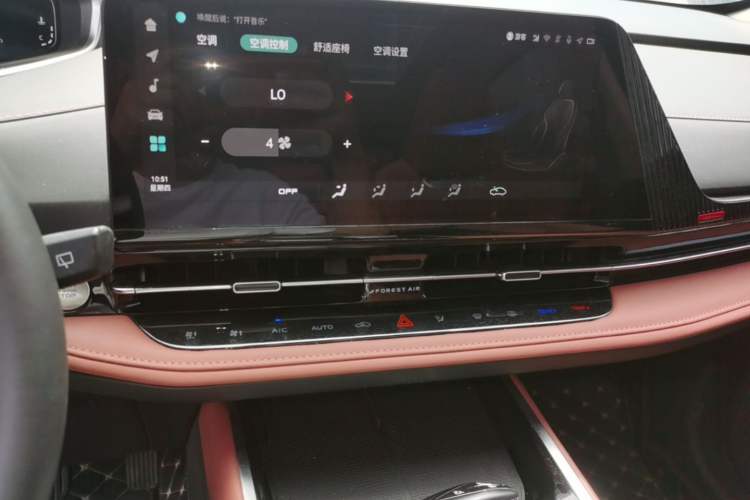 Used CHANGAN CS55PLUS 2024 3rd Generation 1.5T DCT Prestige Model Audio And AC Panel