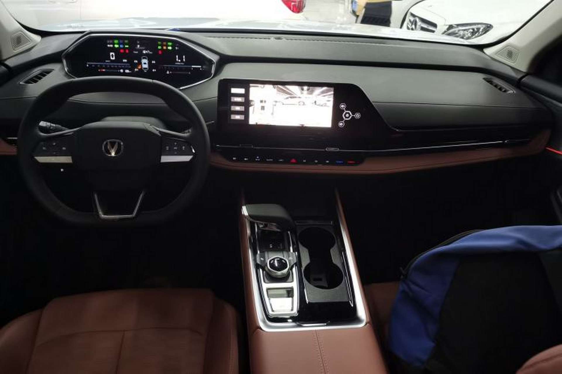 Used CHANGAN CS55PLUS 2024 3rd Generation 1.5T DCT Excellence Model Center Console