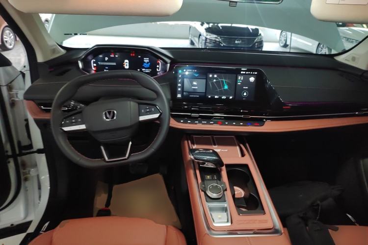Used CHANGAN CS55PLUS 2024 3rd Generation 1.5T DCT Prestige Model Center Console