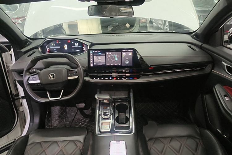 Used CHANGAN CS55PLUS 2024 3rd Generation 1.5T DCT Prestige Model Center Console