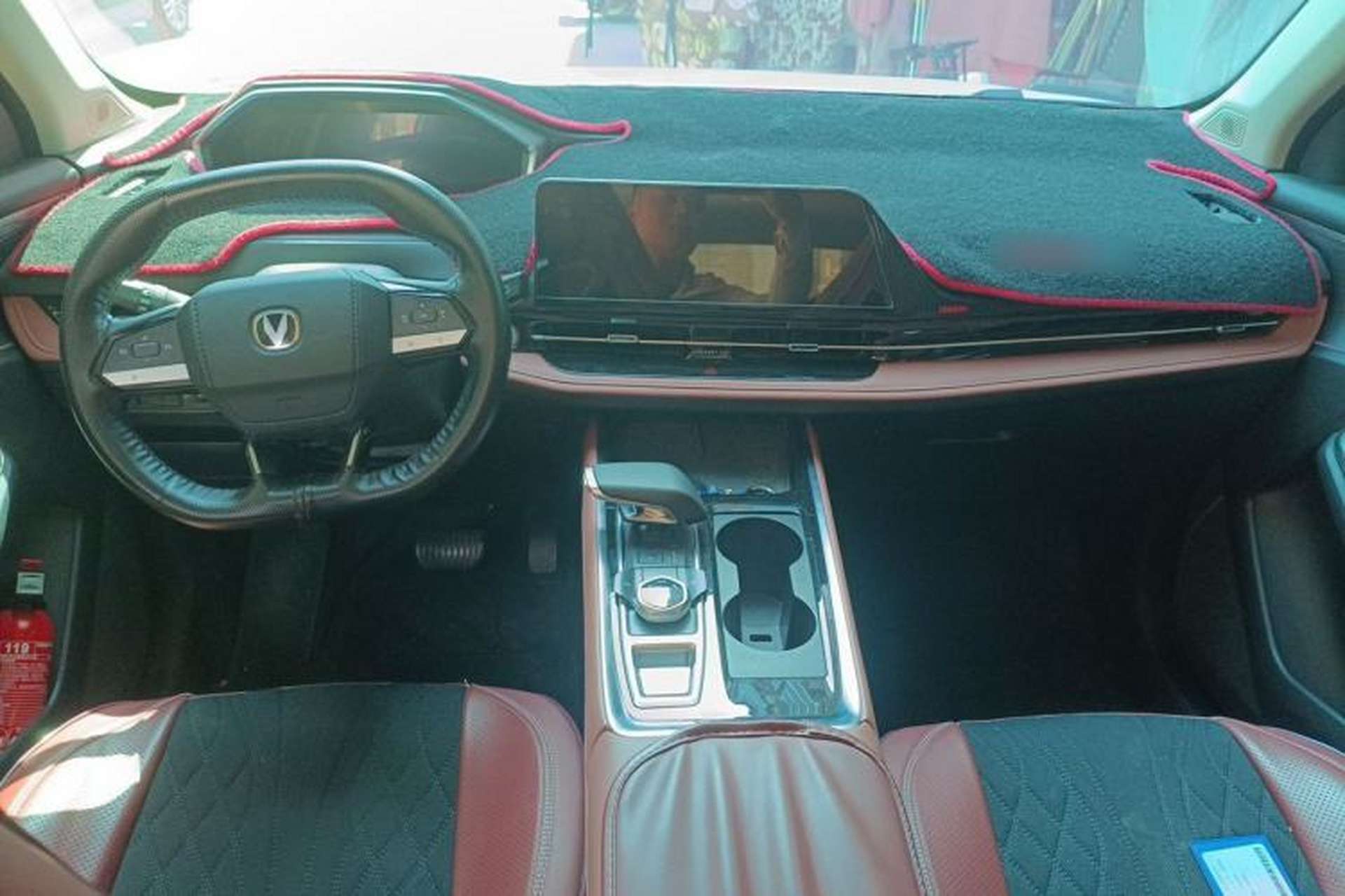 Used CHANGAN CS55PLUS 2024 3rd Generation 1.5T DCT Excellence Model Center Console