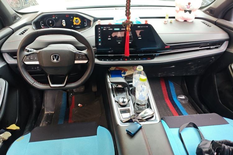 Used CHANGAN CS55PLUS 2024 3rd Generation 1.5T DCT Prestige Model Center Console