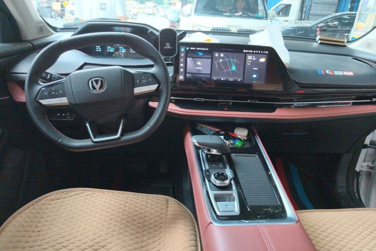 Used CHANGAN CS55PLUS 2024 3rd Generation 1.5T DCT Prestige Model Center Console