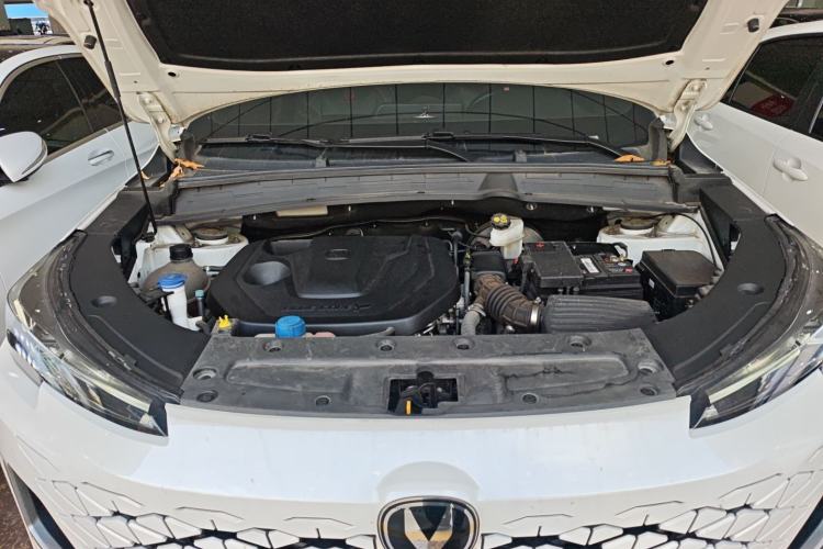 Used CHANGAN CS55PLUS 2024 3rd Generation 1.5T DCT Prestige Model Engine Bay