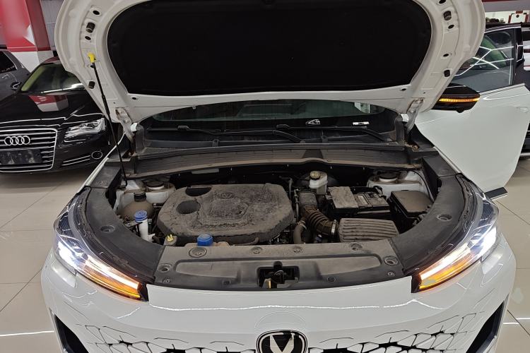 Used CHANGAN CS55PLUS 2024 3rd Generation 1.5T DCT Prestige Model Engine Bay