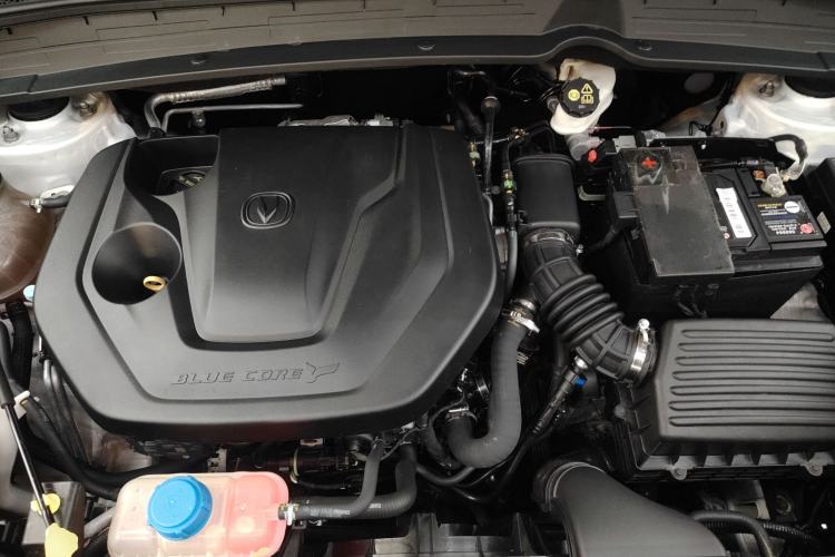 Used CHANGAN CS55PLUS 2024 3rd Generation 1.5T DCT Prestige Model Engine Bay