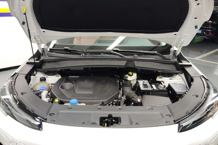 Used CHANGAN CS55PLUS 2024 3rd Generation 1.5T DCT Prestige Model Engine Bay