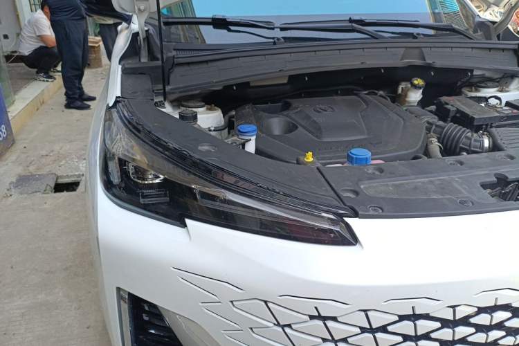 Used CHANGAN CS55PLUS 2024 3rd Generation 1.5T DCT Excellence Model Engine Bay Right