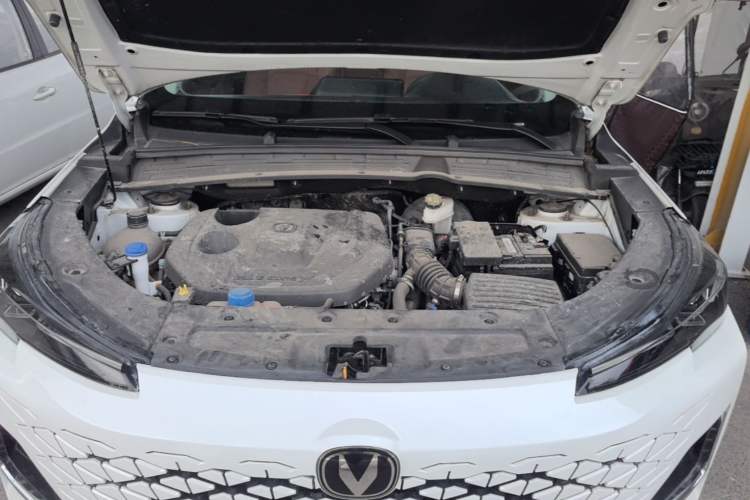 Used CHANGAN CS55PLUS 2024 3rd Generation 1.5T DCT Prestige Model Engine Bay